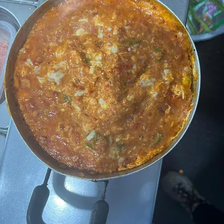 ベッド・アンド・ブレックファスト Vama Taksim